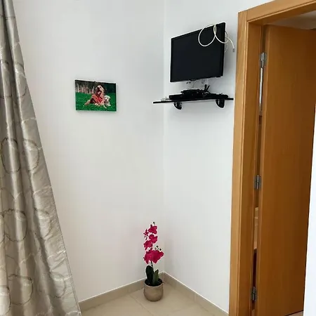 Vila Branca Cheerful * 알부페이라